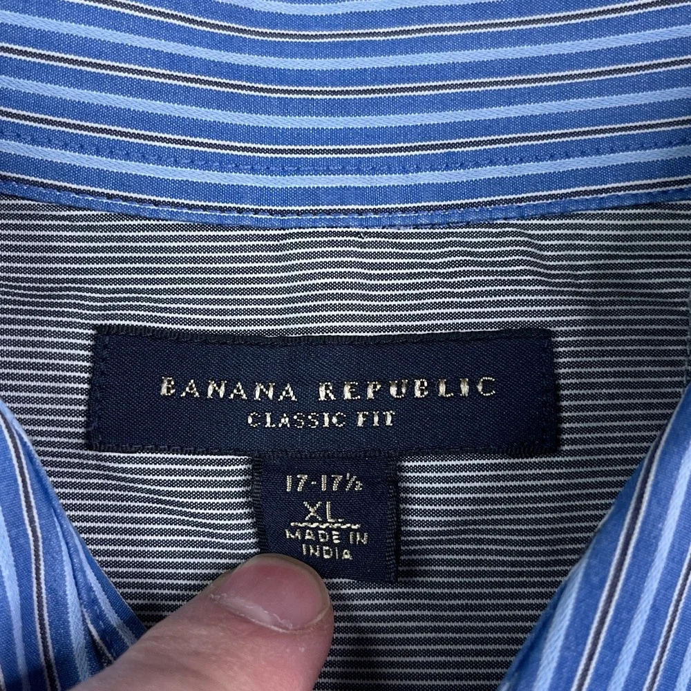 Banana Republic excellent no